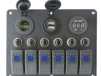 Materiale elettrico  Pannello elettrico con voltmetro + 2 usb + presa potenza