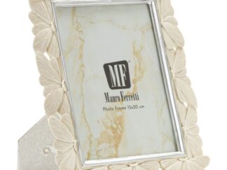 "CORNICE BUTTERFLY CM 23X27,7X2 (MISURA INTERNA CM 15X20) 
"