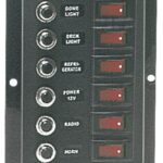 Pannello 6 interruttori+6 fusibili vericale 14.103.38 Osculati