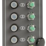 Pannello Elite 5 interruttori + presa accendino 14.705.00 Osculati