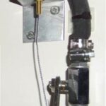 Staffa inox per comando flessibile a distanza 17.450.30 Osculati