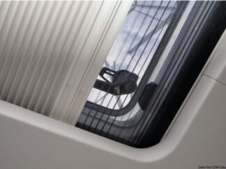 Pleated Screen x Lewmar 60 19.803.60 OceanAir