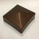 ACCESSORI PER CASETTE E PALI COPERCHIO POLIPROPILENE DIM. CM. 9X9