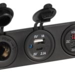 Voltmetro/Amperometro digitale 12V e USB-A + USB-C 14.517.29 Osculati