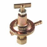 REGOLATORE GAS AP VERTICALE   REG.  kg/h 6,0 GNALI HP480T78-02A REGOLATORI GAS               C GNALI BOCIA