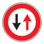 CARTELLO STRADALE SENSO ALT DARE PRECEDENZA    D&B 3210041F41 SEGNALETICA                  F DB