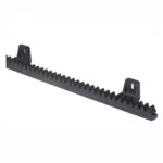 CREMAGLIERA NYLON cm 100                 AG-261 FC GACCGT1F00008 ACCESSORI CANCELLI E GARAGE  F COMUNELLO