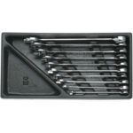 MODULI CON UTENSILI PER CARRELLI A TORRE Larghezza per profondità modulo mm 157,5x310.<br>Contenuto 10 pezzi escluso modulo:<br>1 pz. cadauno Art. 879 FE da mm 8-10-12-13-14-15-16-17-18-19. moduls with tools for tower-trolleys 1000G 8