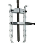 ESTRATTORI CON MORSETTO DI FISSAGGIO Bracci lunghi, rivoltabili e griffe per uso anche come separatore. steering arm pullers 1427A 3