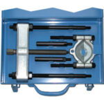 ESTRATTORI CON SEPARATORI IN ASSORTIMENTO Composizione:<br>1 Separatore Art. 1440 B x Gr. 1<br>1 Estrattore Art. 1440 BE x Gr. 1<br>2 Prolunghe Art. 1440 BT x Gr. 1 puller sets with separators 1441B 2