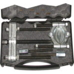 ESTRATTORI CON SEPARATORI IN ASSORTIMENTO Composizione:<br>1 Separatore Art. 1440 GA x Gr. 2<br>1 Estrattore Art. 1440 GAB x Gr. 2<br>2 Prolunghe Art. 1440 GD x Gr. 2 puller sets with separators 1441GD