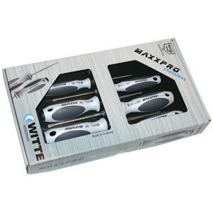 GIRAVITI INOX LINEA MAXXPRO IN ASSORTIMENTO Composizione di 6 pezzi:<br>1 Giravite punta piana Art. 1932 GZAx75<br>1 Giravite punta piana Art. 1932 GZAx100 <br>1 Giravite punta piana Art. 1932 GZAx125<br>1 Giravite punta piana Art. 1932 GZAx150<br>1 Giravite punta a croce PH Art. 1932 GZBx1<br>1 Giravite punta a croce PH Art. 1932 GZBx2<br>In scatola di cartone.<br>L'assortimento inox screwdrivers' line "MAXXPRO" sets 1949GH