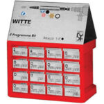 ESPOSITORI DI VENDITA CON BITS ATTACCO 1/4" DIN 3126 WITTE-CENTER Dimensioni con cartello pubblicitario mm 280x150x340 h.<br>Contenuto di 263 pezzi in 16 cassetti:<br>10 pz. Art. 1991 GAx4<br>10 pz. Art. 1991 GAx4,5<br>10 pz. Art. 1991 GAx5,5<br>10 pz. Art. 1991 GAx6<br>10 pz. Art. 1991 GAx6,5<br>5 pz. Art. 1991 GAx8<br>5 pz. Art. 1991 GBx0<br>20 pz. Art. 1991 GBx1<br>20 pz. Art. 1991 GBx2<br>10 pz. Art. 1991 GBx3<br>10 pz. Art. 1991 GCx1<br>10 pz. Art. 1991 GCx2<br>5 pz. Art. 1991 GEx2,5<br>10 pz. Art. 1991 GEx3<br>10 pz. Art. 1991 GEx4<br>10 pz. Art. 1991 GEx5<br>10 pz. Art. 1991 GEx6<br>10 pz. Art. 1994 GLx1<br>10 pz. Art. 1994 GLx2<br>5 pz. Art. 1994 GLx3<br>10 pz. Art. 1991 GLx9<br>10 pz. Art. 1991 GLx10<br>10 pz. Art. 1991 GLx15<br>10 pz. Art. 1991 GLx20<br>5 pz. Art. 1991 GLx25<br>5 pz. Art. 1991 GLx27<br>5 pz. Art. 1991 GLx30<br>5 pz. Art. 1991 GLx40<br>3 pz. Art. 1995 GB.<br>L'espositore completo. bits stands 2022G