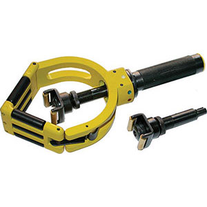 SPELACAVI PER USO INDUSTRIALE Il tipo 202 GB è corredato da 2 inserti:<br>lunghezza mm 95 per cavi Ø esterno da 30 a 52 mm<br>lunghezza mm 127 per cavi Ø esterno da 20 a 44 mm. cable dismantle tools 202GB