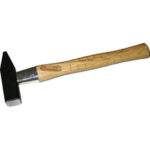 MARTELLI TIPO TEDESCO CON COLLARINO Tipo con testa a tempra differenziata standard e manico in legno Hickory. locksmith's hammers, german pattern 2705GL 1500