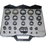 FUSTELLE IN SERIE Serie di 25 fustelle da mm 3-4-6-8-10-12-14-16-18-20-22-24-26-28-30-32-34-36-38-40-42-44-46-48-50<br>L’assortimento in cassetta con impugnatura. punching tools sets 3090GD