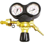 RIDUTTORI PER ARIA COMPRESSA Ghiera per l'attacco alla bombola, attacco W 30 x 1/14".<br>Attacco filettato porta-gomma G 3/8.<br>Diametro porta-gomma mm 7,2/11,5.<br>Pressione in entrata 300 bar.<br>Pressione di esercizio 10 bar.<br>Portata 30 m³/h. compressed air pressure regulators 3140GTZ