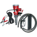 ELETTRO-POMPE PER TRAVASO A BATTERIA Temperatura di utilizzo -10° C a +40° C.<br>Funzionamento a batteria 12 V completa di cavetti.<br>Adatte per travasare: gasolio e nafta (non benzina), per trazione.<br>Erogazione 35 l/min.<br>Senza contalitri. electro barrel pumps 3428P