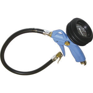 PISTOLE DI GONFIAGGIO Con tubo di gomma e testina di gonfiaggio normale. hand tyre inflator and pressure gauges 3456GA