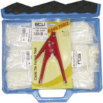 FASCETTE DI CABLAGGIO IN NYLON IN ASSORTIMENTO Colore BIANCO.<br>Composizione:<br>1 pinza per fascette Art. 3473 T<br>1 conf. per tipo, largh. nastro mm 2,5, Art. 3473 H 75B - 100B<br>1 conf. per tipo, largh. nastro mm 3,6, Art. 3473 L 140B - 200B<br>1 conf. per tipo, largh. nastro mm 4,8, Art. 3473 M 200B - 250B - 280B.<br>In valigetta di plastica. cable ties sets 3473PT