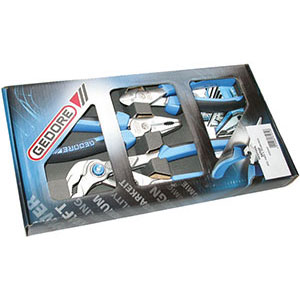 PINZE E TRONCHESI IN ASSORTIMENTO Composizione di 3 pezzi:<br>1 pinza Art. 345 G x 180<br>1 pinza regolabile Art. 362 GL x 250<br>1 tronchese Art. 573 GB x 160<br>In scatola di cartone. pliers and cutters sets 347GF