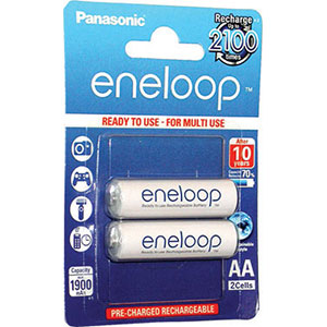 BATTERIE RICARICABILI E CARICABATTERIE Confezione indivisibile in blister di 2 pezzi. rechargeable batteries and chargers 3602