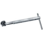 CHIAVI PER DADI DEI RUBINETTI Tipo telescopico, ganascia di presa in acciaio forgiato, brunita. <br>Lunghezza. mm 280 a mm 460. Apertura mm 10 a 32.<br>Esecuzione zincata. round nose water pump nut wrench 371GF