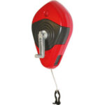 TRACCIATORI A FILO Sistema di rientro rapido della corda mediante rotazione della manovella con rapporto 5:1. Gancio di ancoraggio temprato e dentato, con sede nel corpo del tracciatore per un comodo e sicuro alloggiamento. cord marker 4186TF