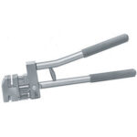 PINZE PROFILATRICI E PUNZONATRICI Tipo a pinza con molla di ritorno.<br>Testa rotante per il migliore posizionamento durante il lavoro. Con punzone Ø mm 6 punching and sheet folding pliers 431G 5