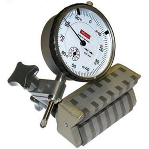 COMPARATORI CON SUPPORTI MAGNETICI Comparatore 4404 GB con supporto magnetico. magnetic holders for precision dial Indicators 4414G