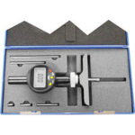 COMPARATORI DIGITALI ELETTRONICI DI PROFONDITA' Precisione 0,02 mm. digital indicators with depth base 4420GV