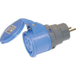 SPINE E PRESE INDUSTRIALI Adattatore con 1 spina SCHUKO e 1 presa CEE a 3 poli (2 fasi 230 V + terra) 16 A. industrial plugs and outlets 4474GTZ