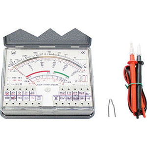 MULTIMETRI Completo di coppia puntali, cavallotto Low ohm, fusibile di ricambio. Con custodia a doppio fondo antiurto e maniglia per il posizionamento dello strumento su piano di lavoro a 45°. multimeters 4479A