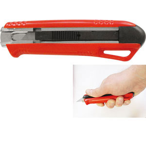 COLTELLI UNIVERSALI DI SICUREZZA Impugnatura in ABS, zigrinata e guide della lama in acciaio speciale. <br>Con 1 lama trapezoidale in acciaio. safety universal knives 5233A 150