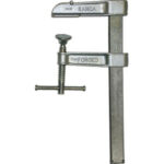 SERRAGIUNTI UNIVERSALI IN ACCIAIO Con impugnatura a leva scorrevole. Profondità mm 120. Sezione asta mm 35x11. Pressione raggiungibile con apertura mm 150: c.ca 15000 N (1500 Kg), corrispondente a un momento torcente di 50 Nm. universal steeI bar clamps 5244GE 600