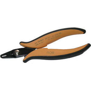 TRONCHESI PER ELETTRONICA E MECCANICA FINE Tipo per taglio frontale per fili di rame fino a Ø mm 1,02.<br>Taglienti senza smusso; obliqui. Adatto per zone ad alta densità di reofori e di difficile accesso. electronic and fine mechanics cutters 550R