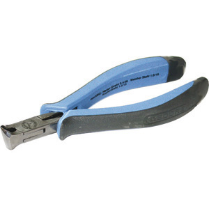 TRONCHESI PER ELETTRONICA E MECCANICA FINE Tipo per taglio frontale obliquo di fili duri in acciaio fino a diametro mm 0,4, fili dolci in acciaio fino a diametro mm 1 e fili di rame fino a diametro mm 1,5.<br>Taglienti senza smusso. electronic and fine mechanics cutters 557GT