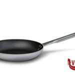 antiederente LINEA 6700 - PADELLA SVASATA BASSA 1 MANICO PER INDUZIONE CM.36 6700.36 BALLARINI PROFESSIONALE