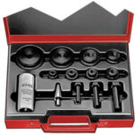 PUNZONATRICI IN ASSORTIMENTO Contenuto:<br>8 punzonatrici senza viti Ø mm 15,2-18,6-20,4-22,5-28,3-37-47-54<br>3 viti di corredo Art. O760 GF 10 - 12 - 16<br>Con svasatore e grasso punches sets 760GFB