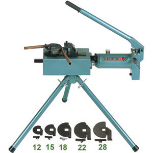 CURVATUBI IDRAULICI Assortimento composto da curvatubi Art. 786 A e 5 matrici Art. 786 E da mm 12-15-18-22-28. hydraulic pipes benders 786B