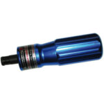 GIRAVITI DINAMOMETRICI SENZA SCALA Tolleranza: ± 6% per ogni valore della scala. Forniti di certificato secondo DIN ISO 6789.<br>Impugnatura in alluminio.<br>Attacco esagonale femmina da 1/4 per bits.<br>Art. 794 G 9ZL: per uso destro e sinistro.<br>Art. 794 G 9ZM: per uso destro e solo svitamento sinistro. torque screwdrivers without sizes scale 794G 9ZL