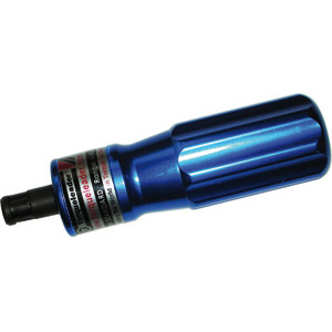 GIRAVITI DINAMOMETRICI SENZA SCALA Tolleranza: ± 6% per ogni valore della scala. Forniti di certificato secondo DIN ISO 6789.<br>Impugnatura in alluminio.<br>Attacco esagonale femmina da 1/4 per bits.<br>Art. 794 G 9ZL: per uso destro e sinistro.<br>Art. 794 G 9ZM: per uso destro e solo svitamento sinistro. torque screwdrivers without sizes scale 794G 9ZM