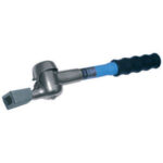 CHIAVI DINAMOMETRICHE SENZA SCALA Tolleranza: ± 4% per ogni valore della capacità.<br>Tipo a innesto frontale degli inserti da mm 9x12. precision torque wrenches without sizes scale 803GT