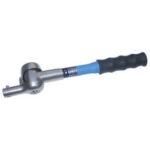 CHIAVI DINAMOMETRICHE SENZA SCALA Tolleranza: ± 4% per ogni valore della capacità.<br>Tipo a innesto diritto con perno maschio Ø mm 16. precision torque wrenches without sizes scale 803GZ