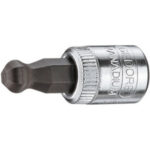 CHIAVI A BUSSOLA ATTACCO 1/4" DIN 3120-ISO 1174 Tipo con estremita' a sfera per uso inclinato fino a 20° con viti ad esagono interno. Lunghezza mm 30,5. sockets 941RGA