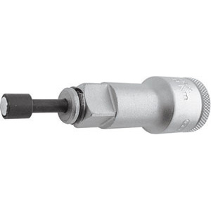 RICAMBI PER CHIAVI A BUSSOLA Prolunghe con magnete per trattenere dadi e viti nelle operazioni di avvitamento/svitamento. Particolarmente indicate nell'uso in posizioni di difficile accesso. spare parts for sockets 970RGE