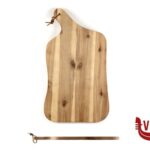 taglieri/mattarelli ACACIA-TAGLIERE SAGOMATO CM 37,5X23XH.1,5 CON MANICO CON CINTURINO IN PELLE, APPENDIBILE KESPER F.ANTON GMBH