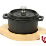 accessori da portata HORECA PROFESSIONAL-GHISA COCOTTE CM.10 CON BASE LEGNO YY8053 IMPORT TAVOLA PROFESSIONAL