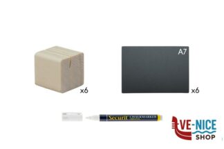 altri SUPPORTO PORTA TAG A CUBO IN LEGNO CON FESSURA 6 PZ 1 PENNARELLO AD ACQUA BIANCO E 6 TAG COLORE NERO FORMATO A7 (CM 10,5X7,4) INCLUSI TAG-HLD-TE SECURIT