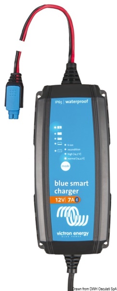 Osculati 14.273.14 Caricabatterie Blue Smart Ip65 12/25(1) 230V Cee 7/17 caricabatterie ed apparati victron